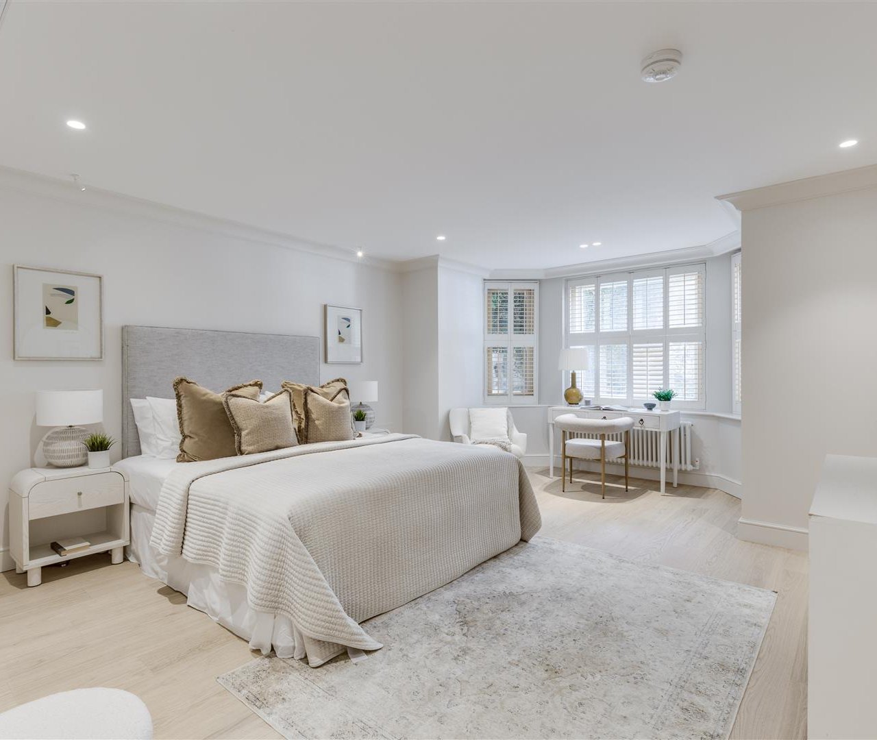 Belsize Grove Belsize Park NW3 4UN