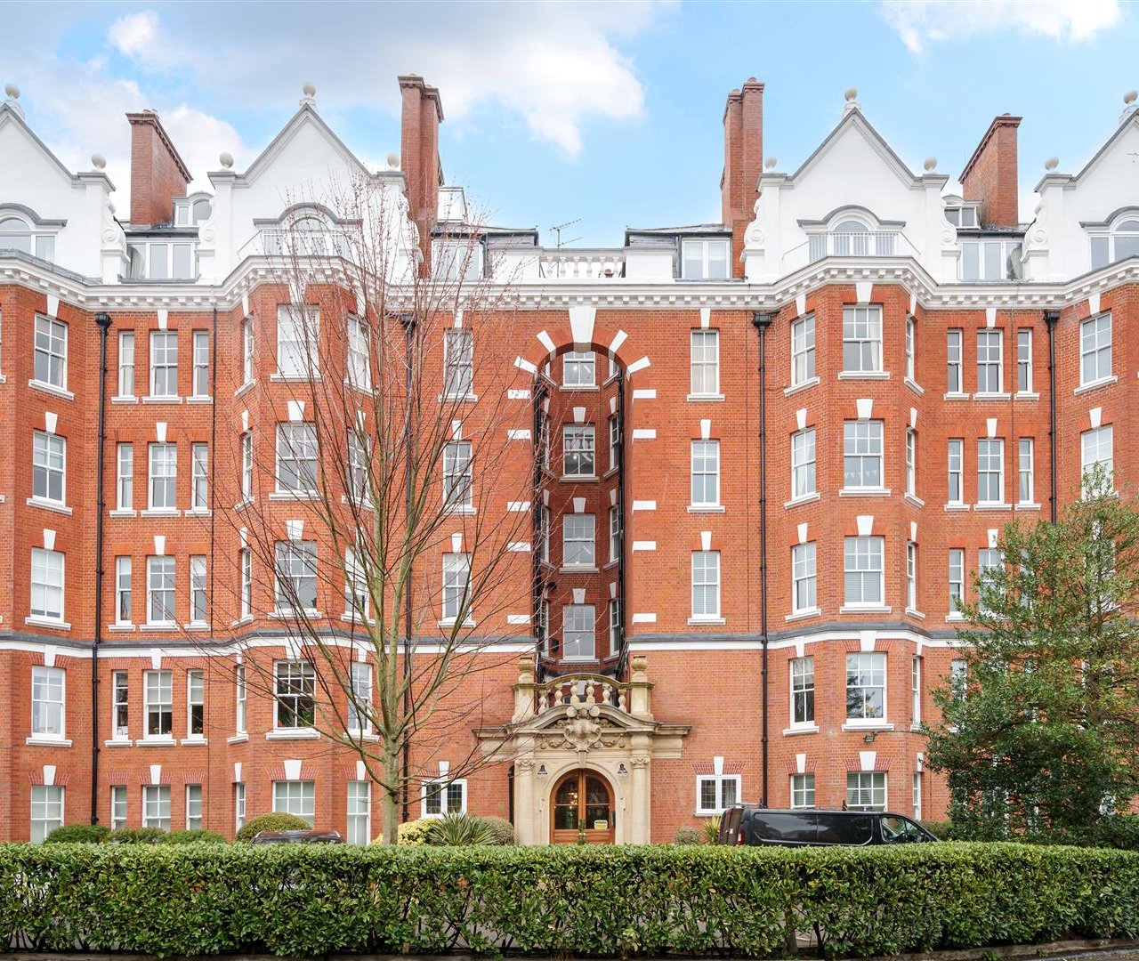 East Heath Road Hampstead NW3 1BP