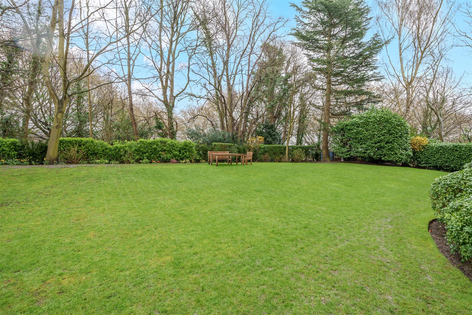 East Heath Road Hampstead NW3 1BP