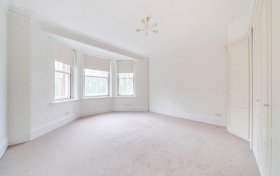 East Heath Road Hampstead NW3 1BP