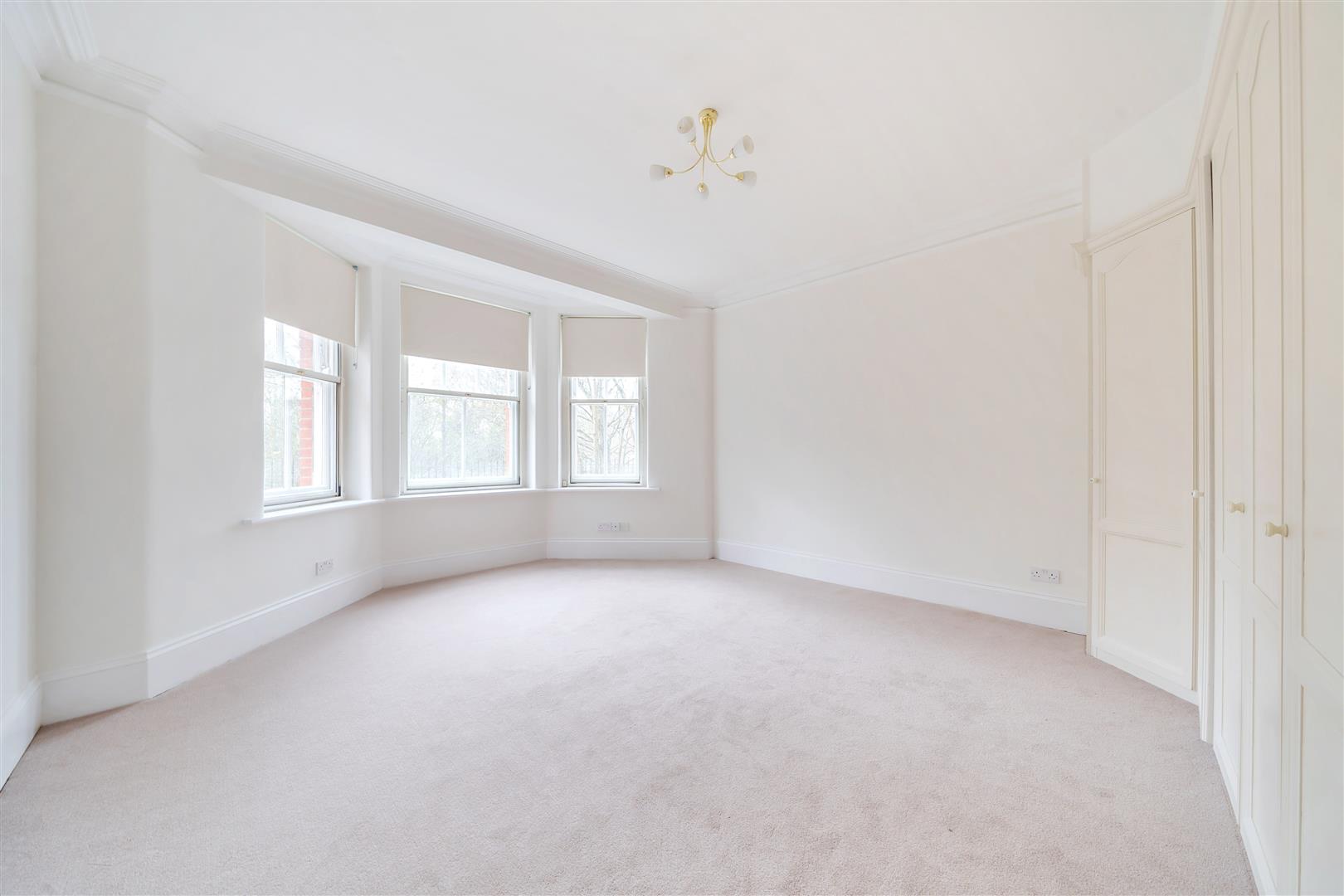 East Heath Road Hampstead NW3 1BP