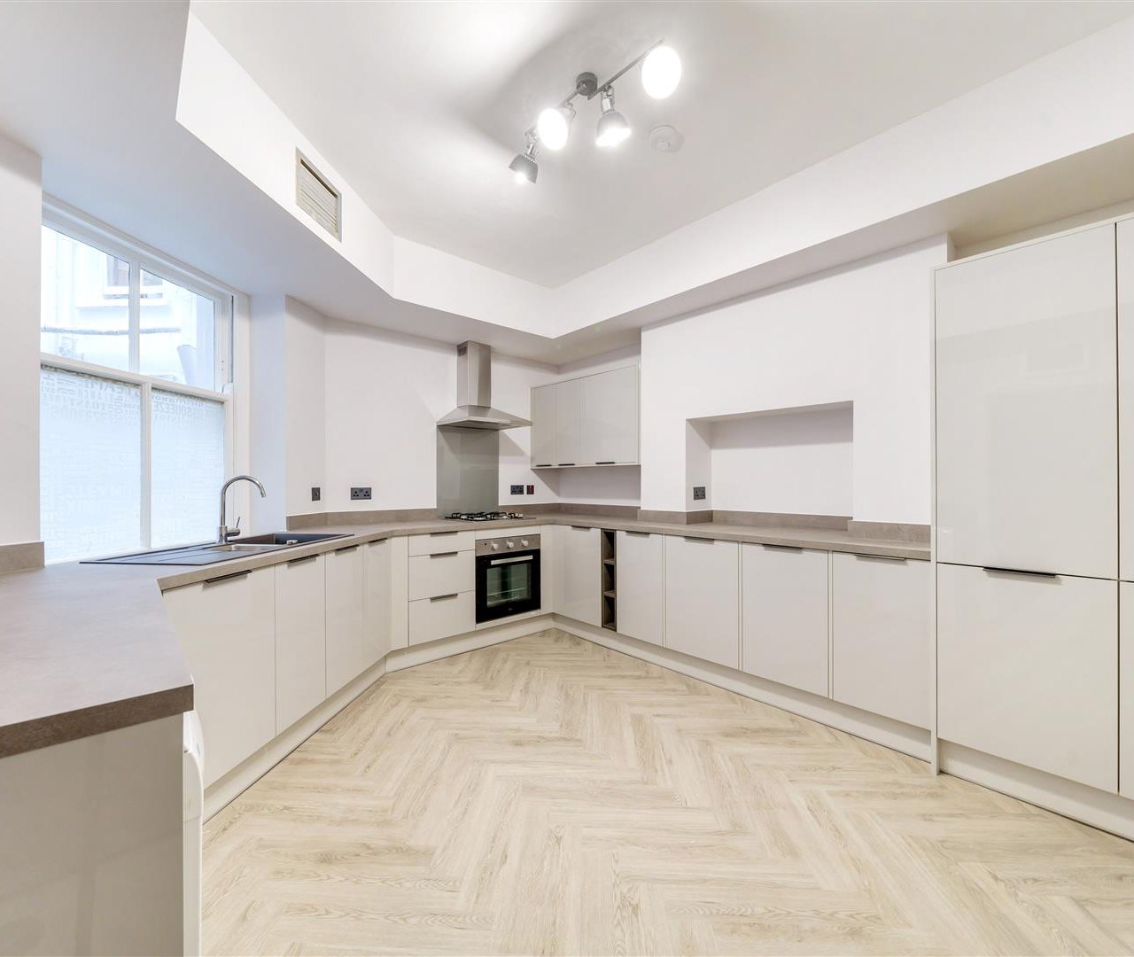 East Heath Road Hampstead NW3 1BP