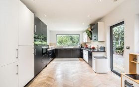 Hermitage Lane Hampstead NW2 2HE