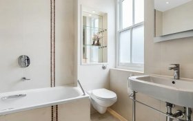 North End Way Hampstead NW3 7ES