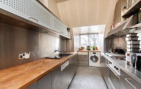 West Heath Road Hampstead NW3 7UR