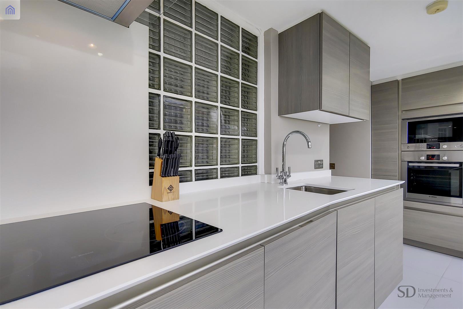 St Johns Wood Park St Johns Wood NW8 6NL