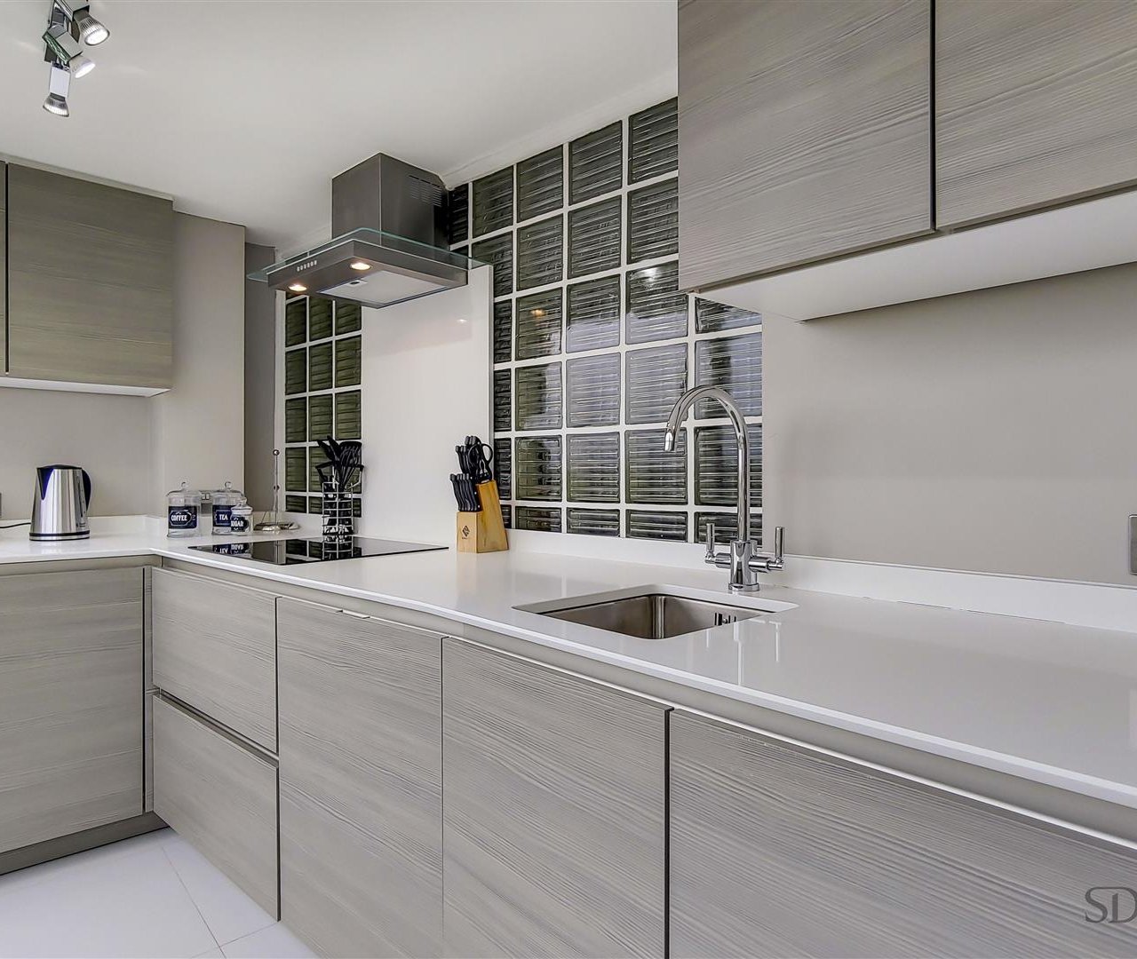 St Johns Wood Park St Johns Wood NW8 6NL