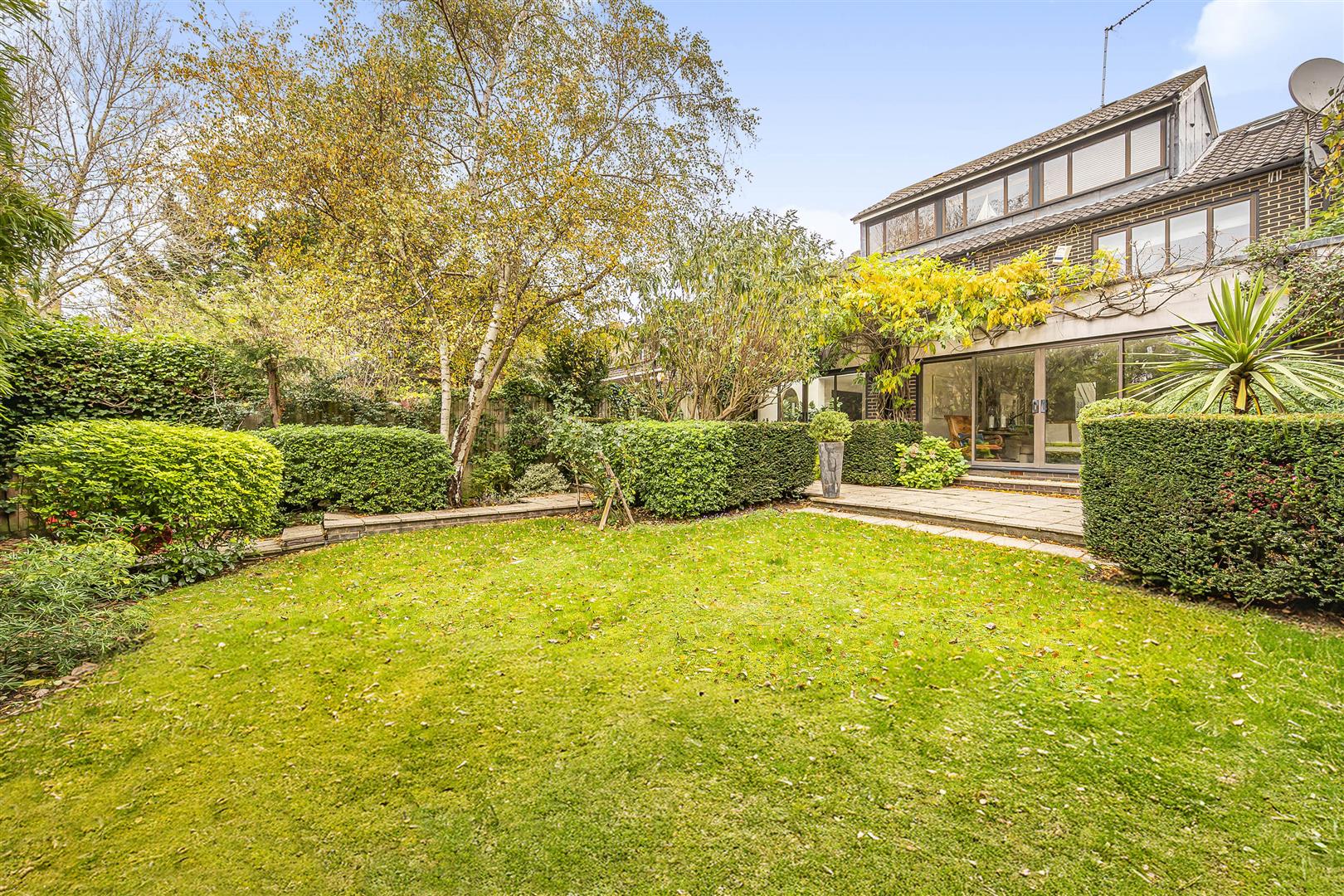 West Heath Gardens Hampstead NW3 7TR