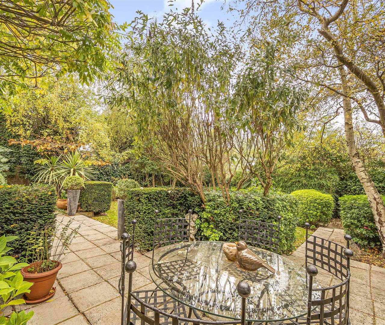 West Heath Gardens Hampstead NW3 7TR