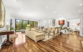 West Heath Gardens Hampstead NW3 7TR