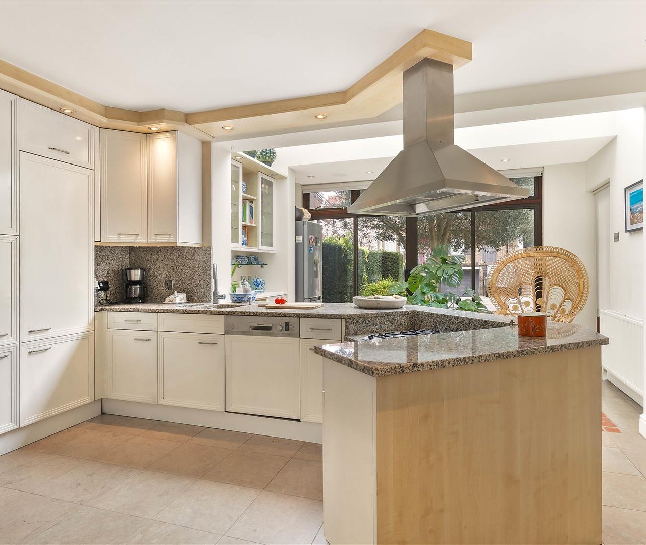 West Heath Gardens, Hampstead, NW3 7TR
