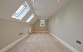 Holders Hill Road Hendon NW4 1LN