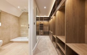 Holders Hill Road Hendon NW4 1LN