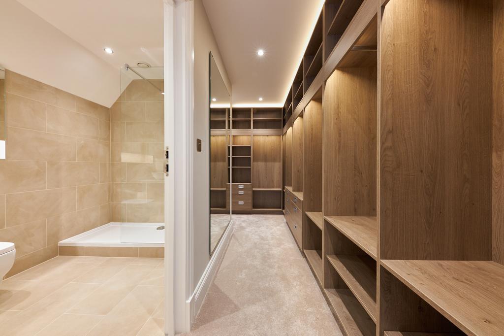 Holders Hill Road Hendon NW4 1LN