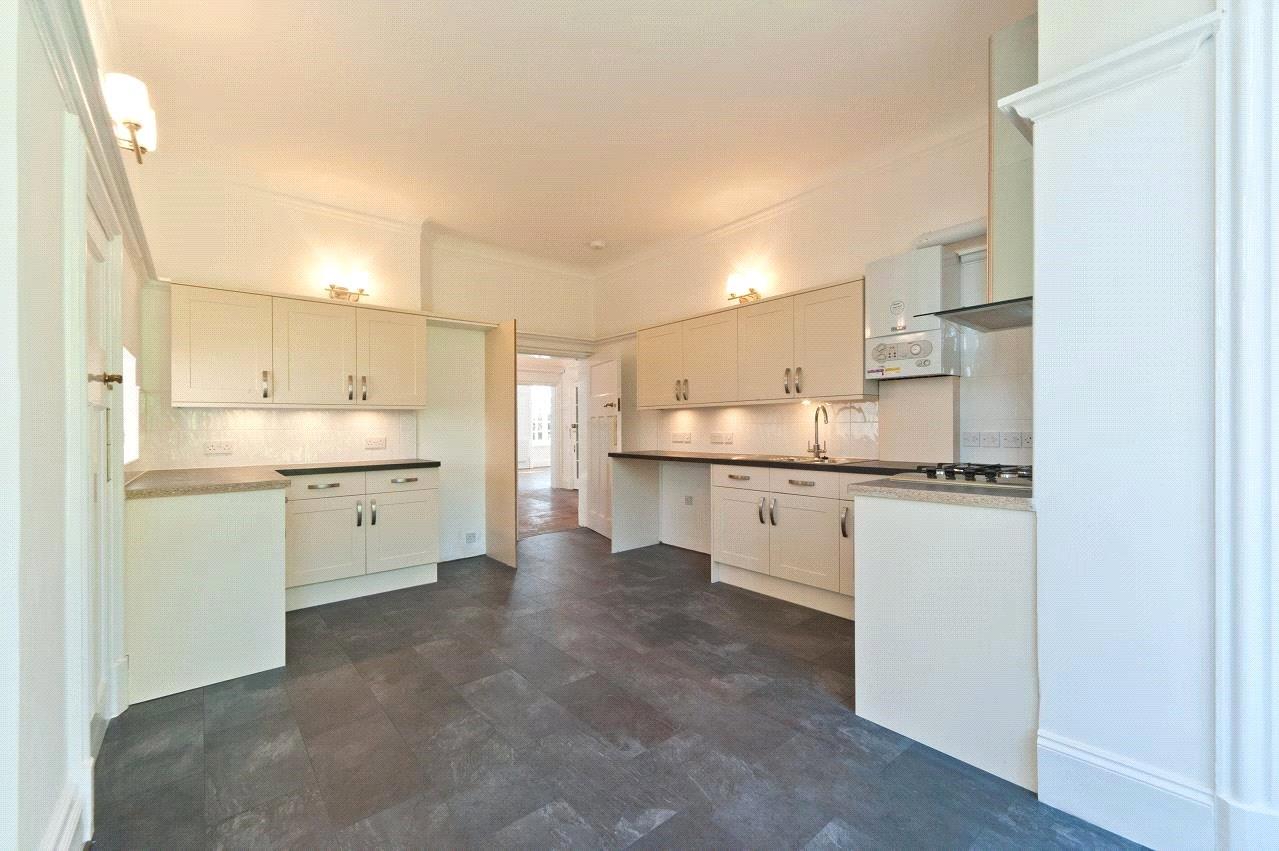 Rosecroft Avenue Hampstead NW3 7QB