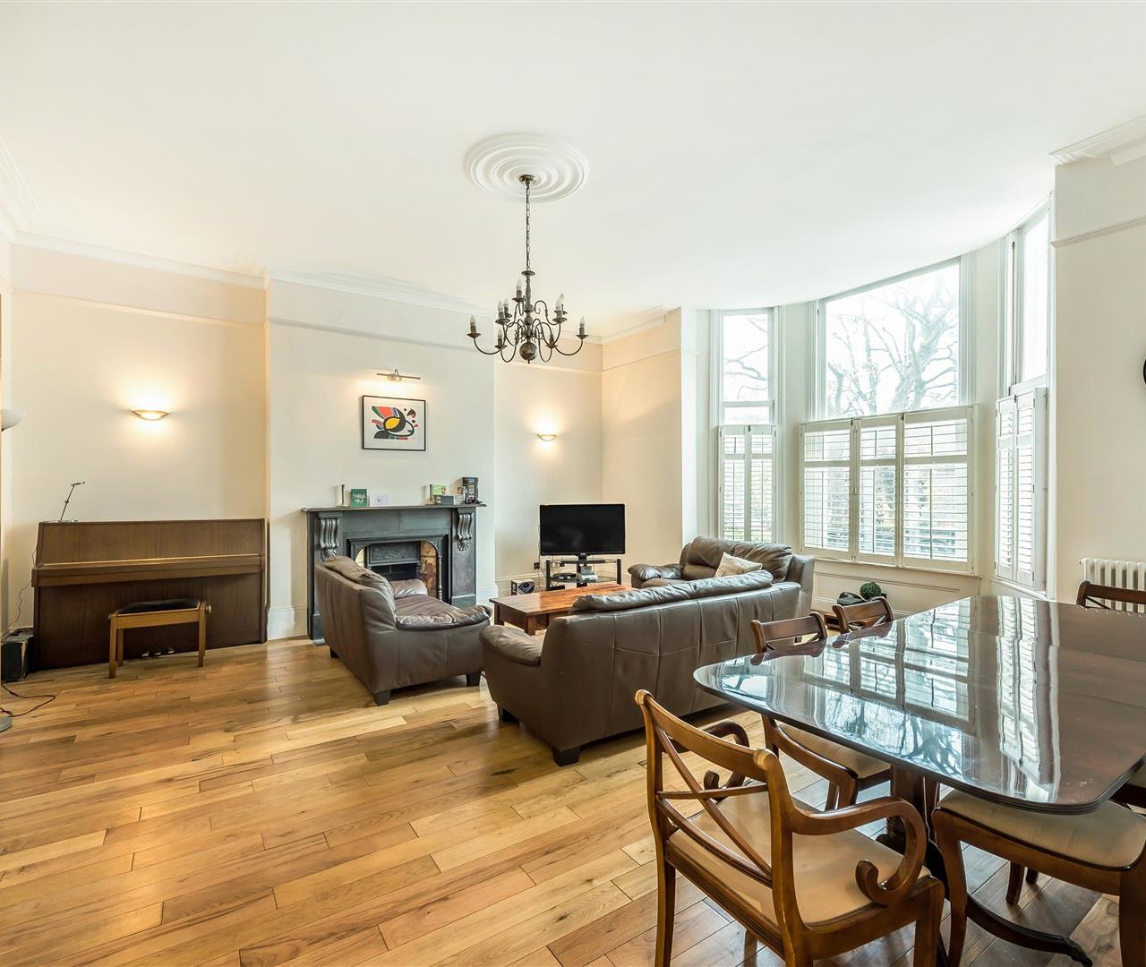 College Crescent, London, NW3 5LH