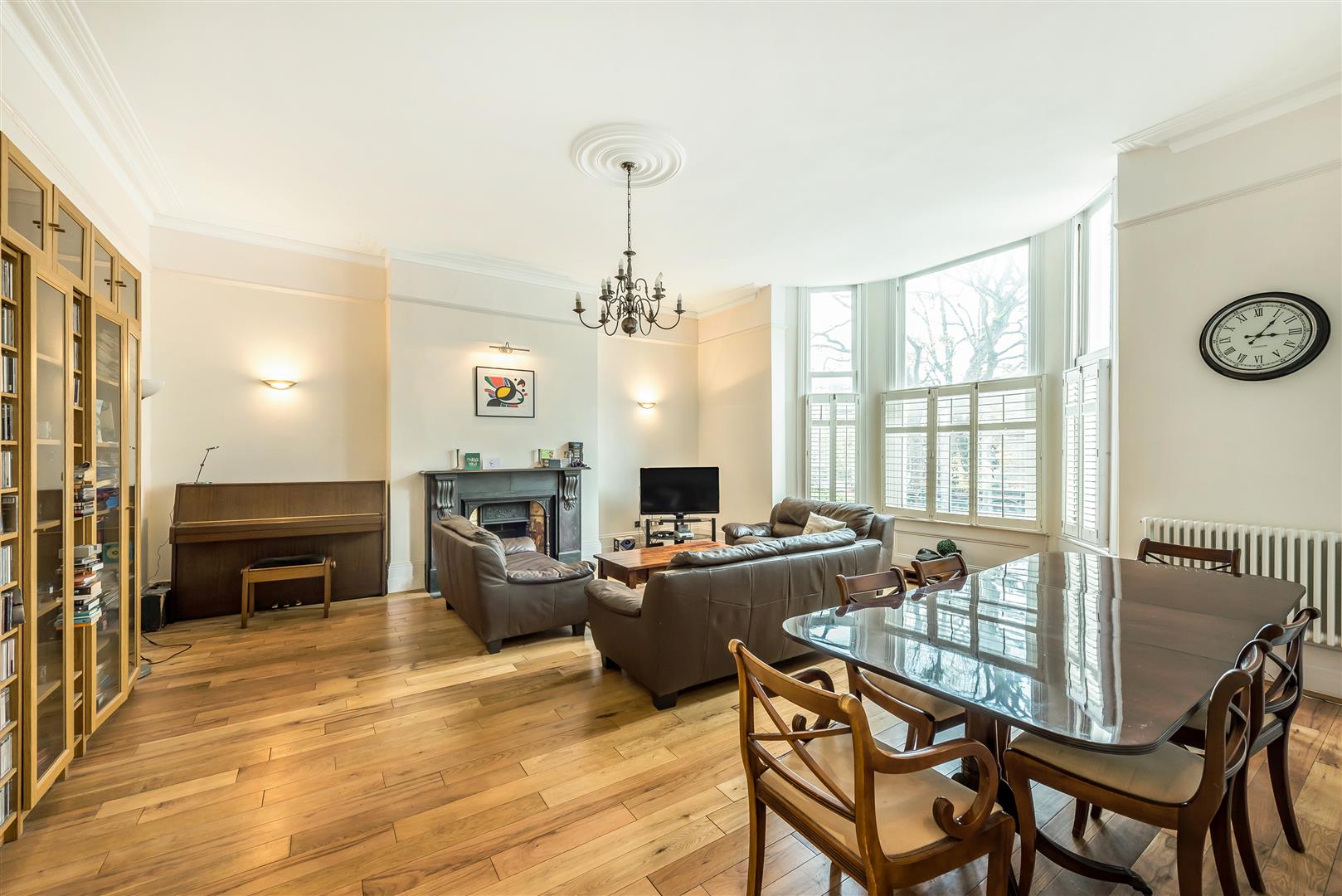 College Crescent, London, NW3 5LH