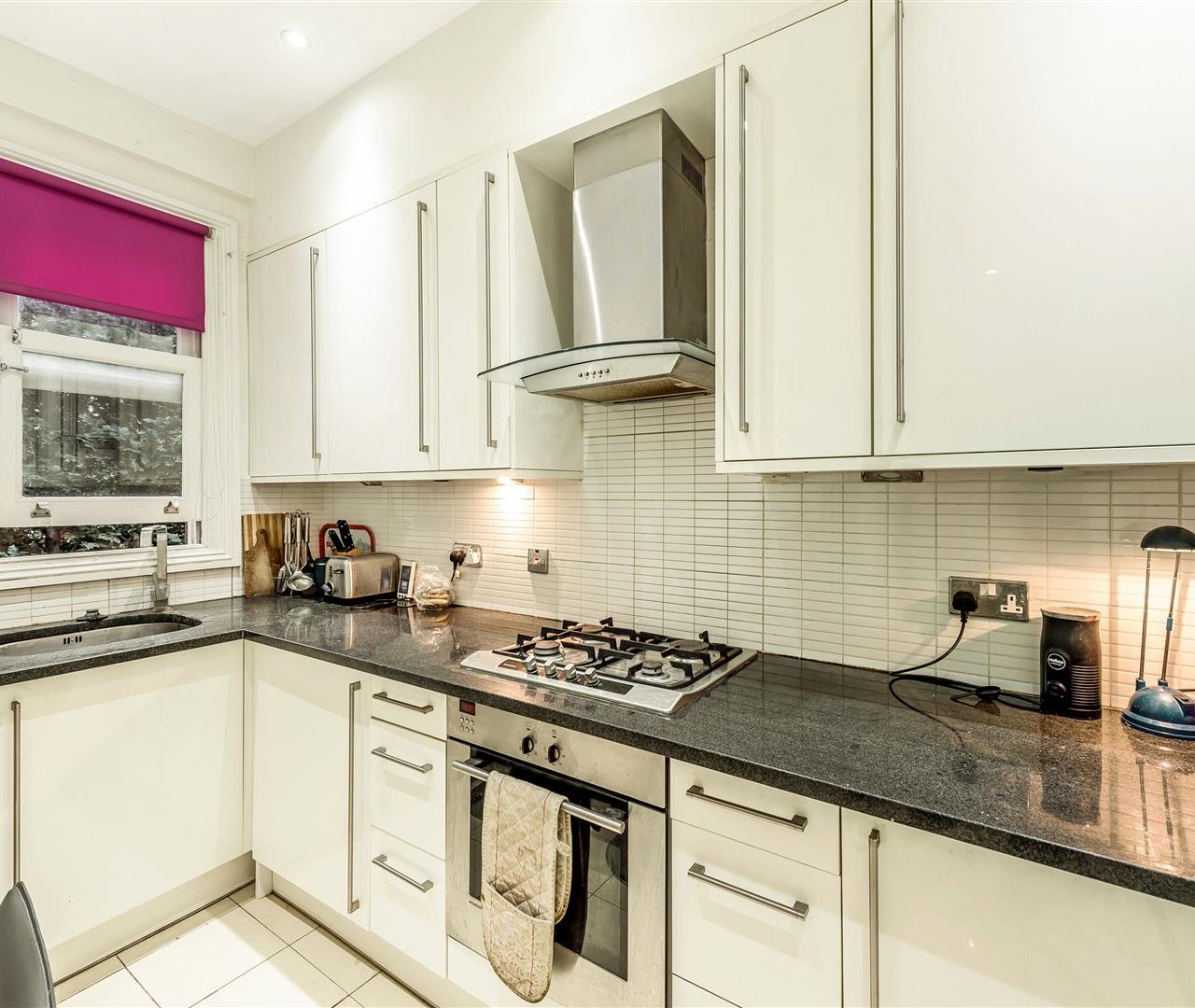 College Crescent, London, NW3 5LH