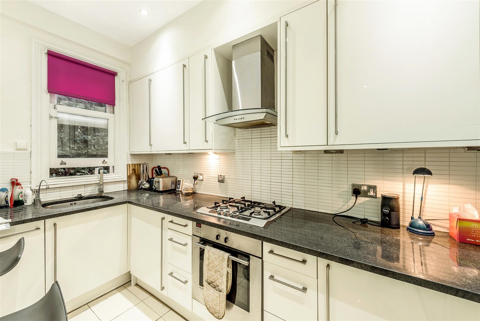 College Crescent, London, NW3 5LH