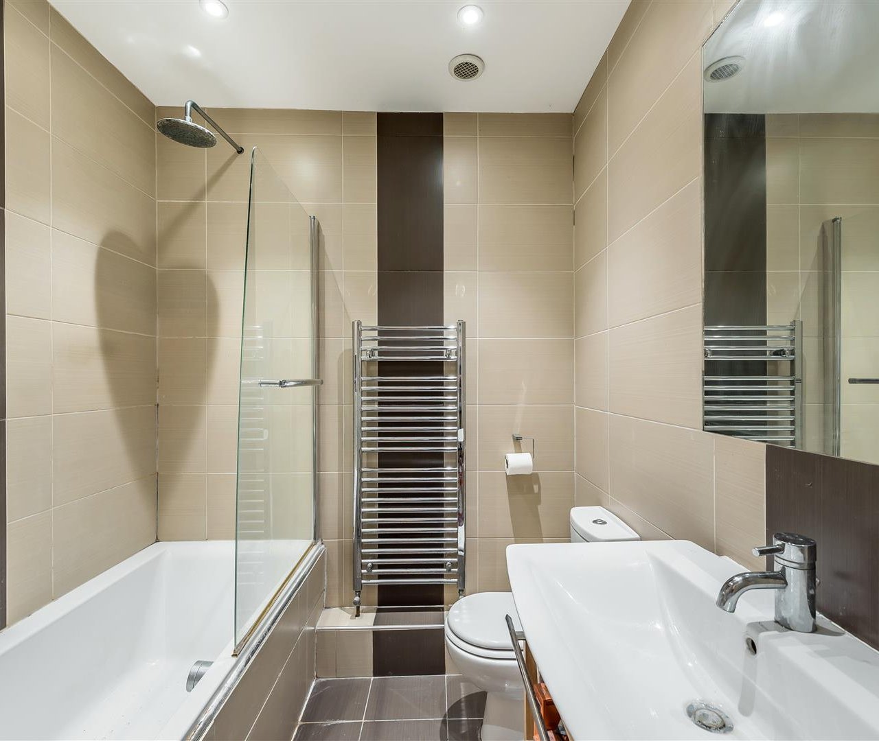 College Crescent, London, NW3 5LH