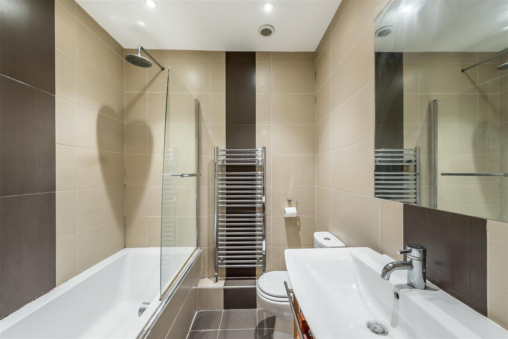 College Crescent, London, NW3 5LH