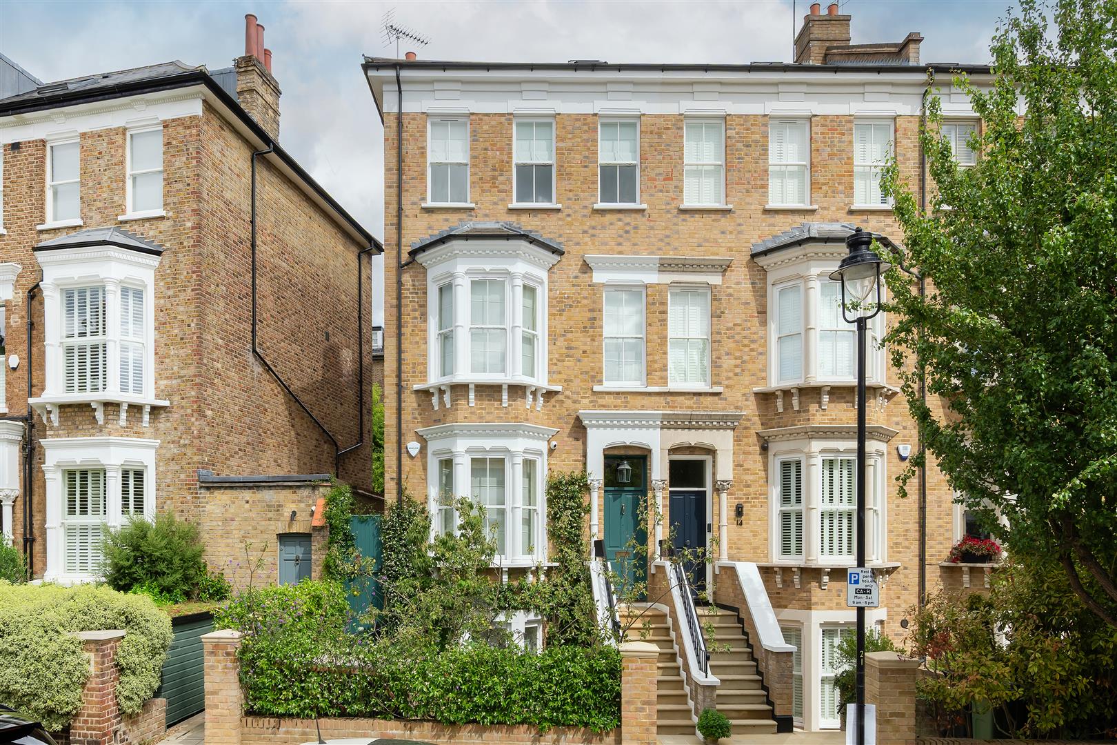 South Hill Park Gardens Hampstead NW3 2TG