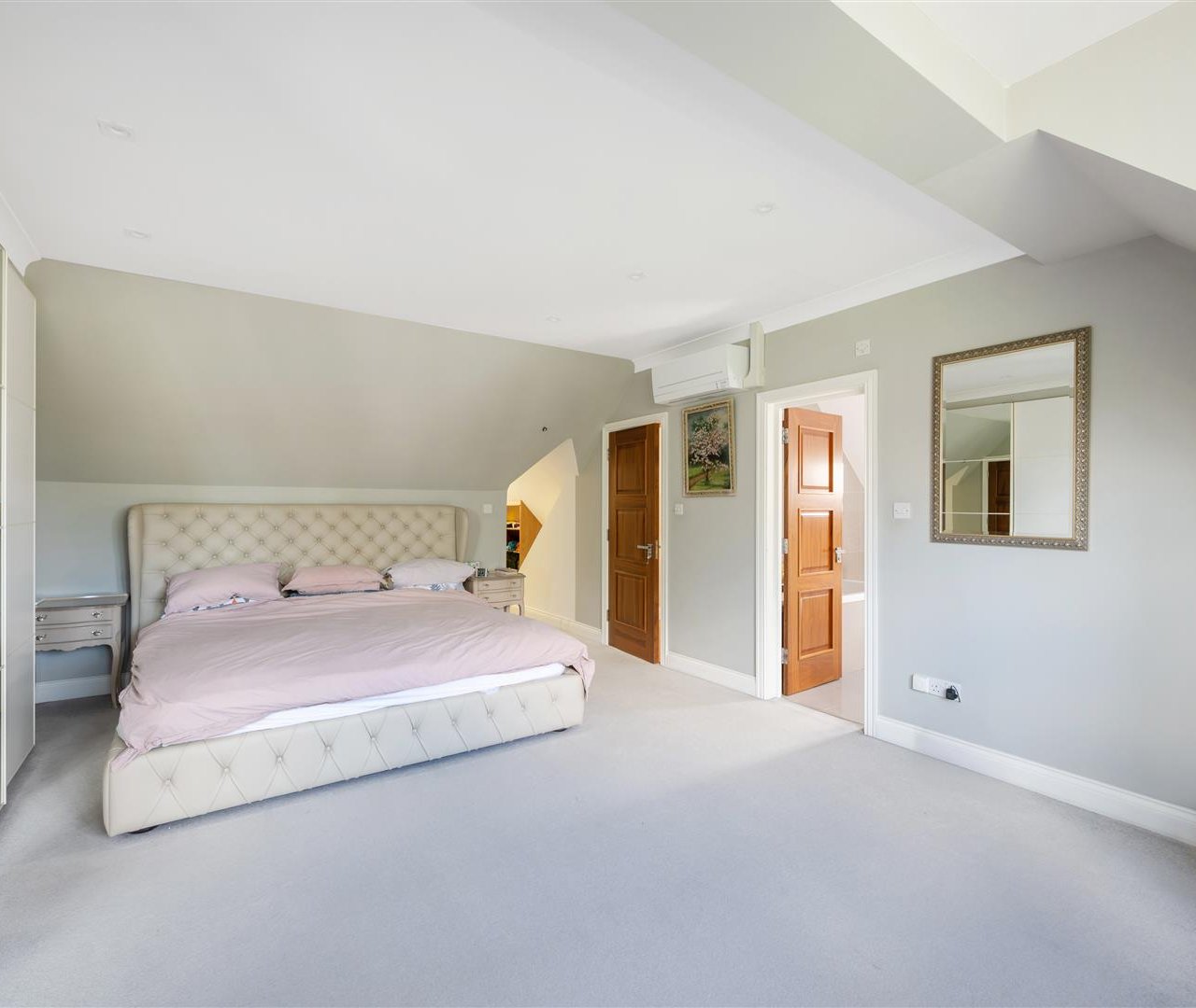 Armitage Road Golders Green NW11 8RA