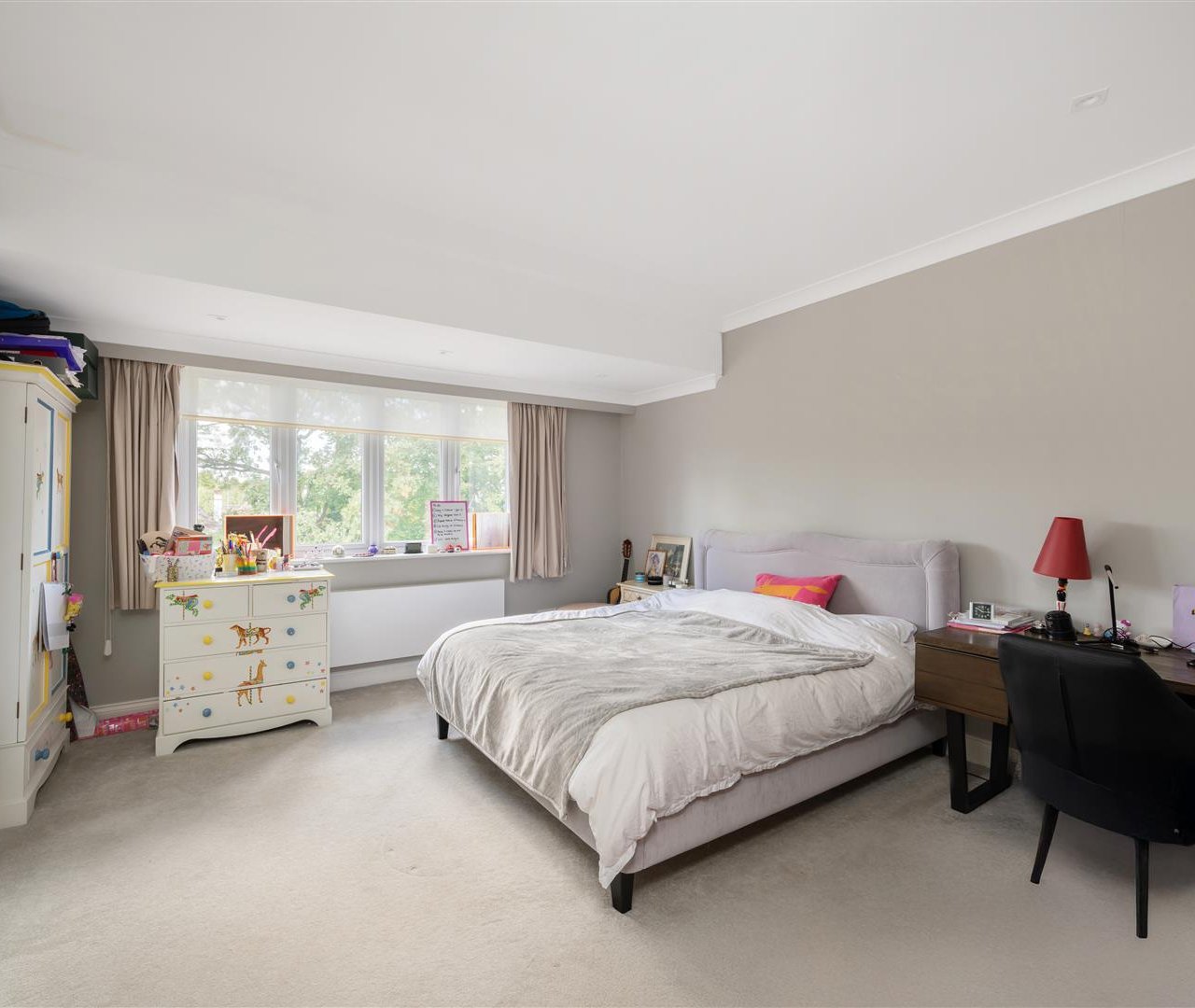 Armitage Road Golders Green NW11 8RA