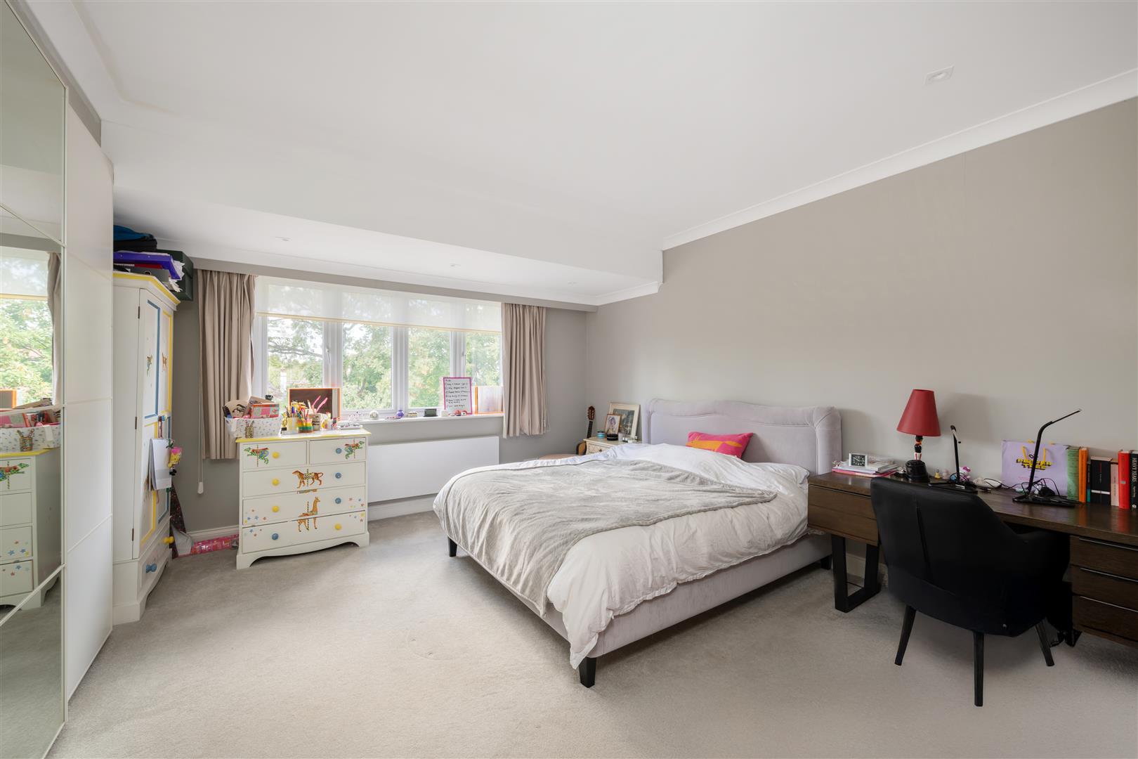 Armitage Road Golders Green NW11 8RA