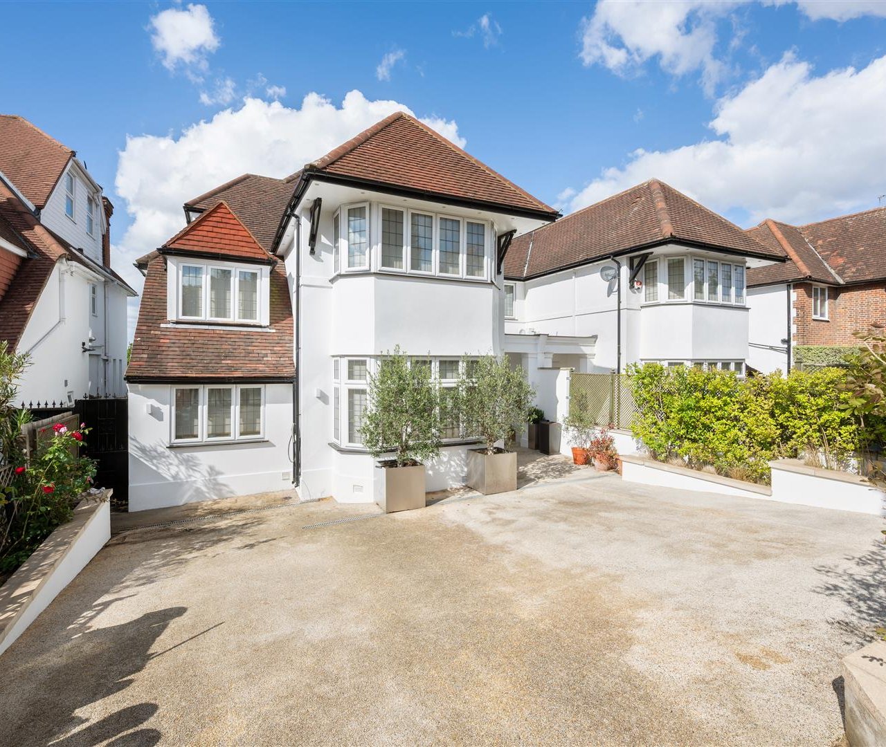 Armitage Road Golders Green NW11 8RA