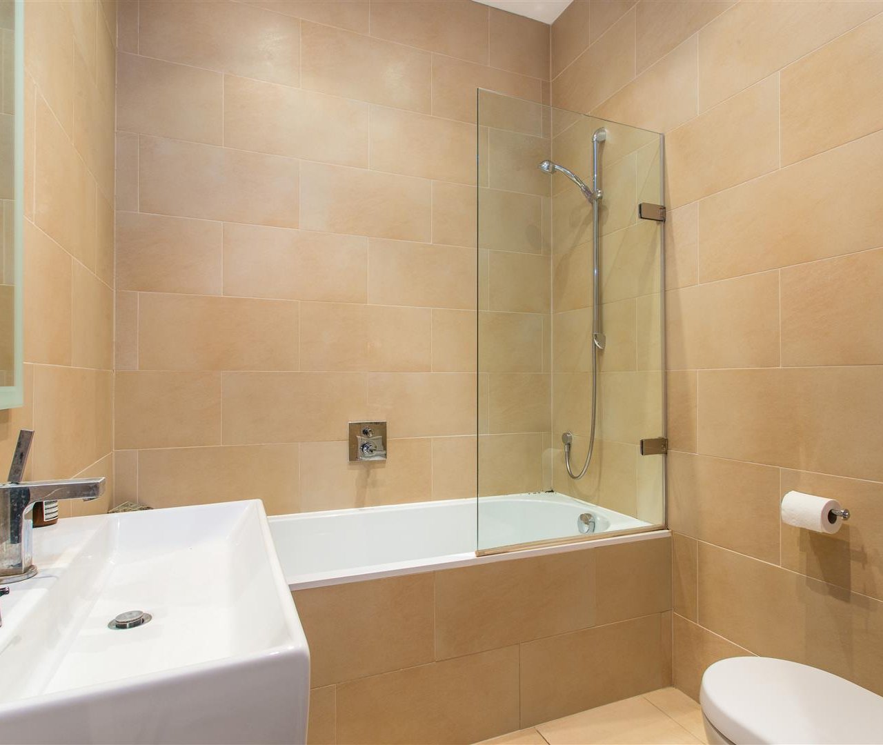 Belsize Park Gardens Belsize Park NW3 4JP