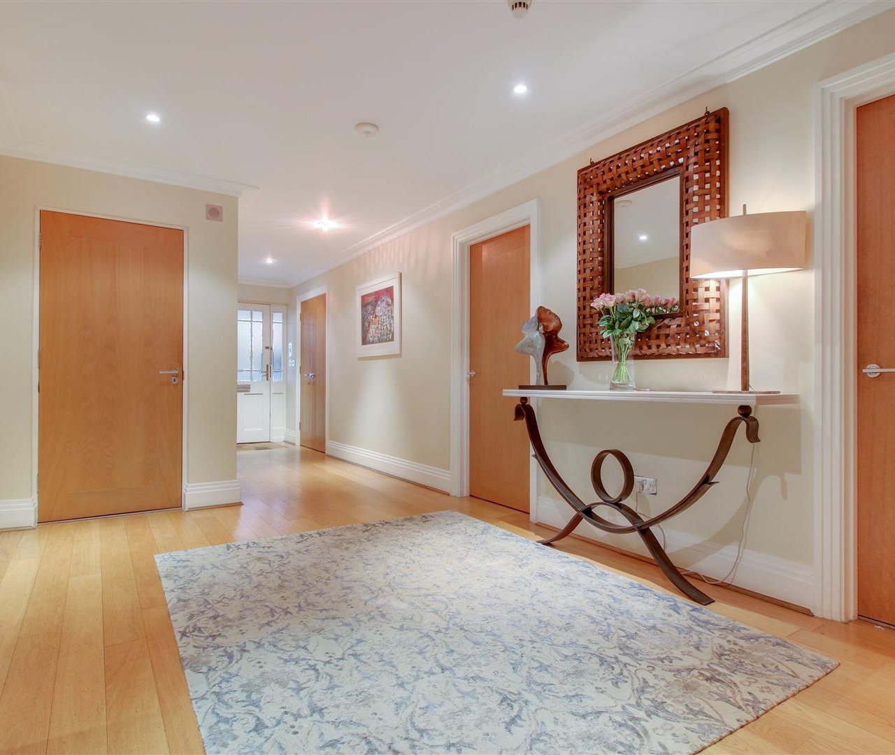 Mountview Close Golders Hill Park NW11 7HG