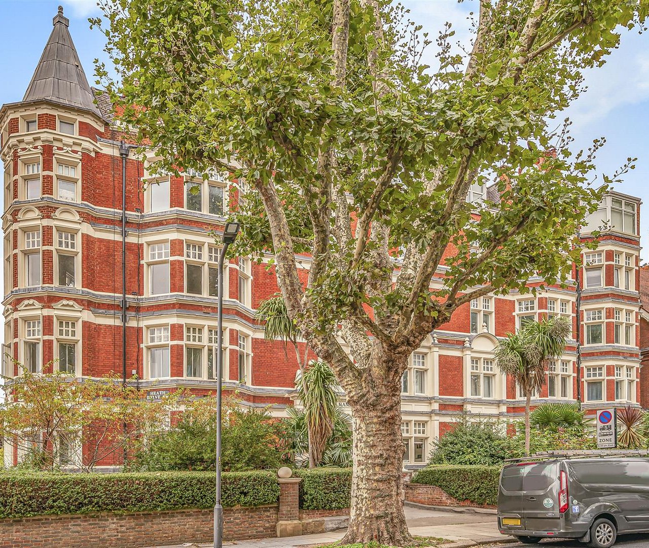 Heath Drive Hampstead NW3 7TA