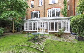 Holford Road Hampstead Village NW3 1AD