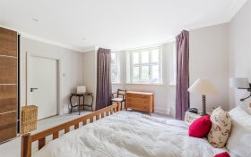 Holford Road Hampstead Village NW3 1AD