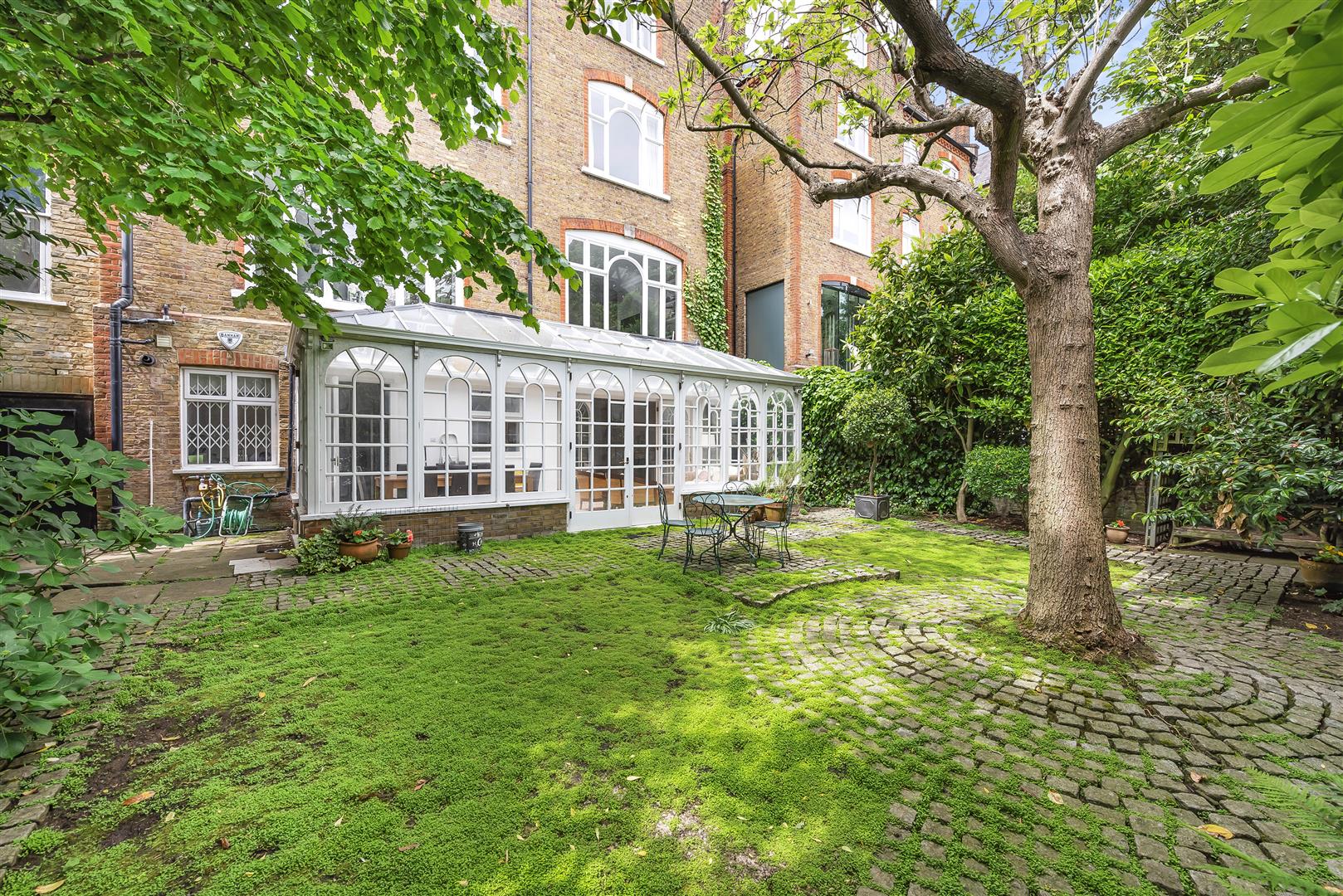 Holford Road Hampstead Village NW3 1AD