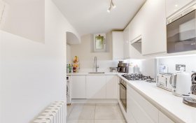 Fitzjohn's Avenue, Hampstead, NW3 6PH