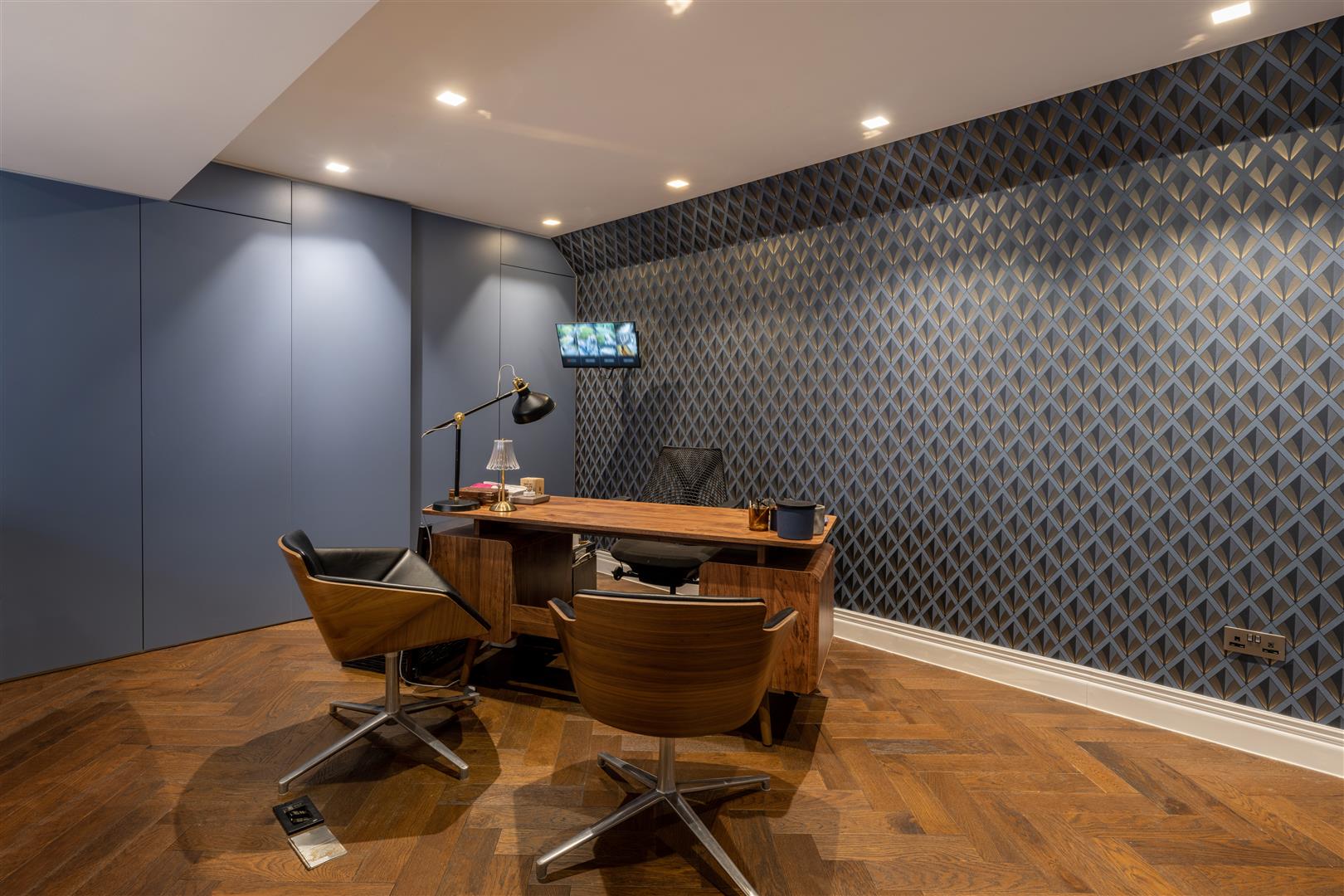 Reynolds Close Hampstead Garden Suburb NW11 7EA