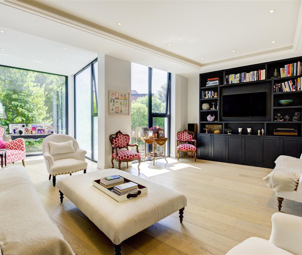 Wycombe Gardens Golders Green NW11 8AN