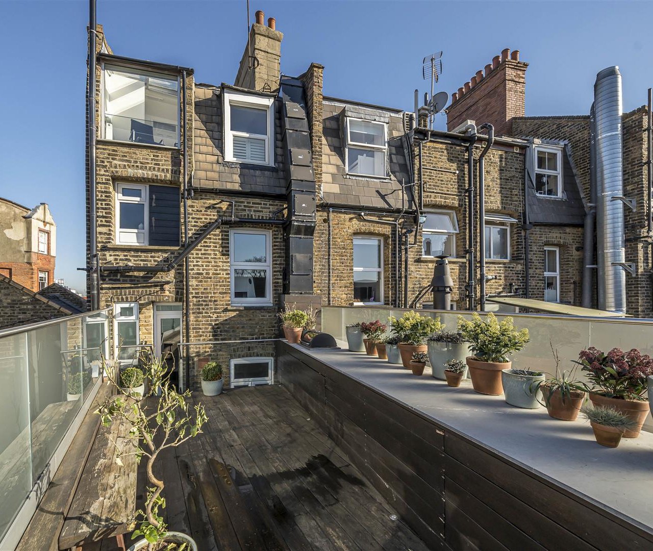 Heath Street Hampstead NW3 6TR