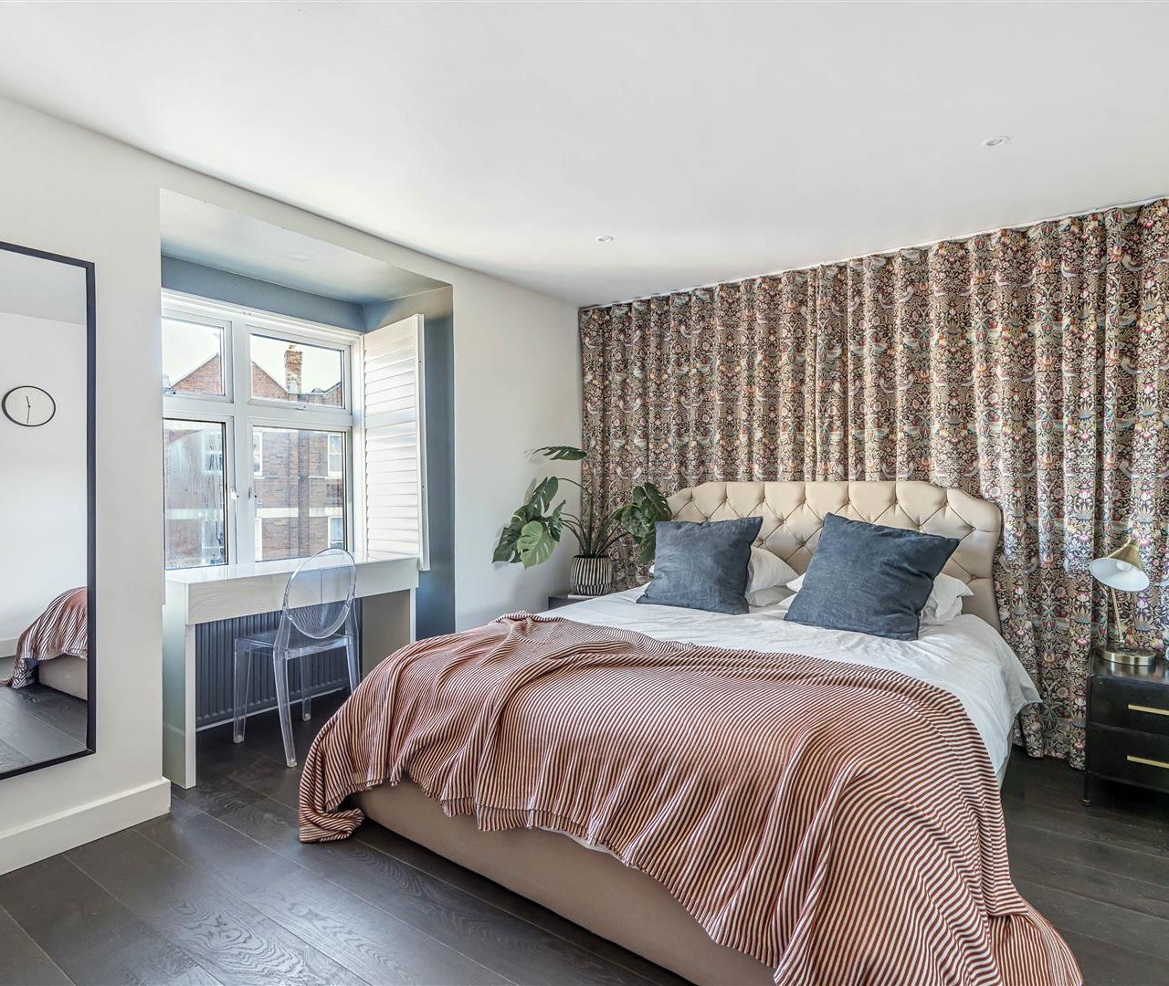 Heath Street Hampstead NW3 6TR