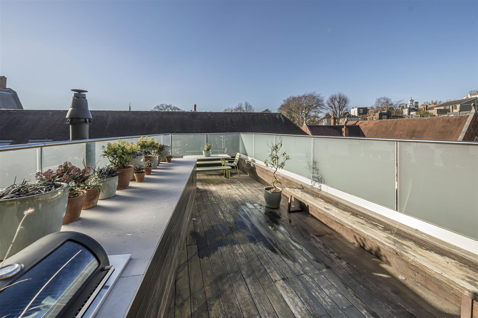 Heath Street Hampstead NW3 6TR