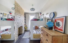 Heath Street Hampstead NW3 6TR