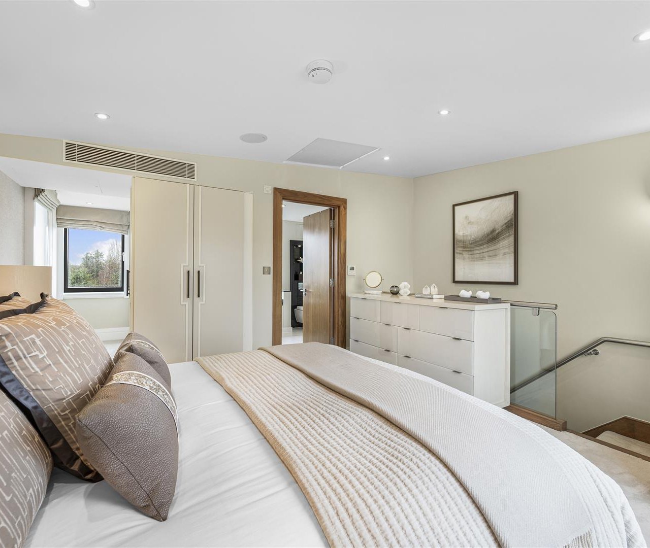 Golders Park Close Golders Hill Park NW11 7QR