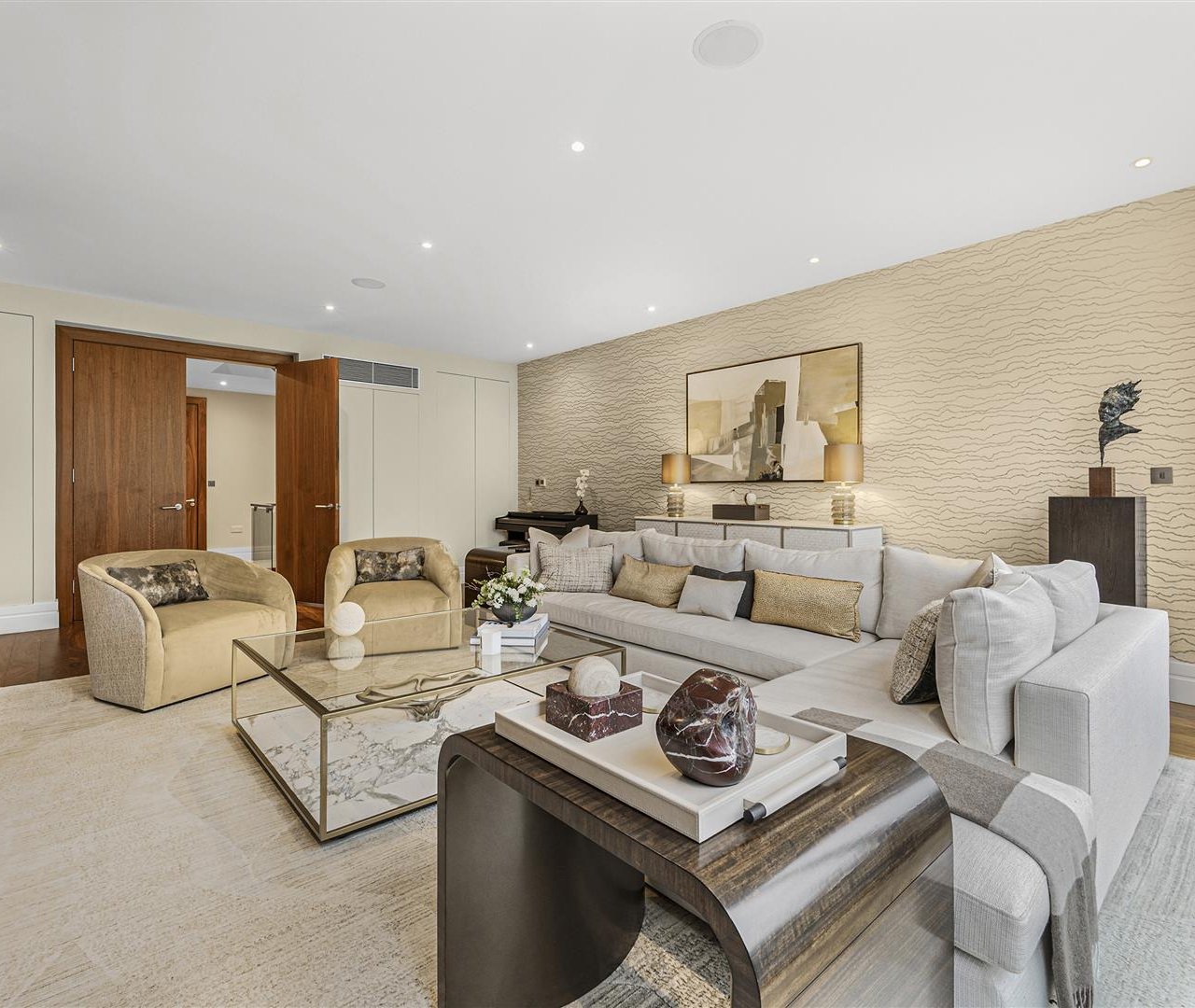 Golders Park Close Golders Hill Park NW11 7QR