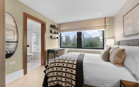 Golders Park Close Golders Hill Park NW11 7QR