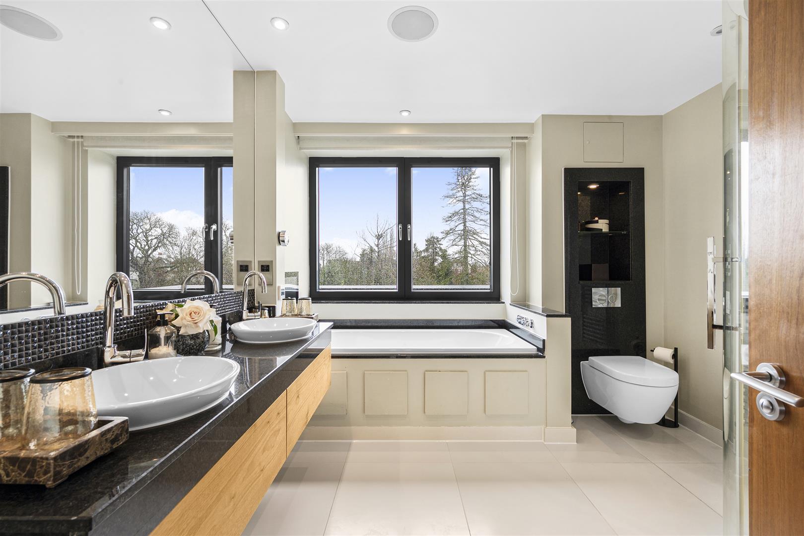 Golders Park Close Golders Hill Park NW11 7QR