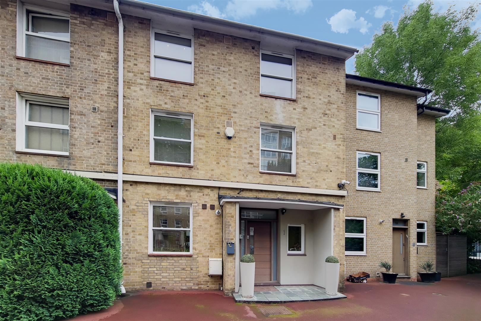 St. John’s Wood Park St. John’s Wood NW8 6NN