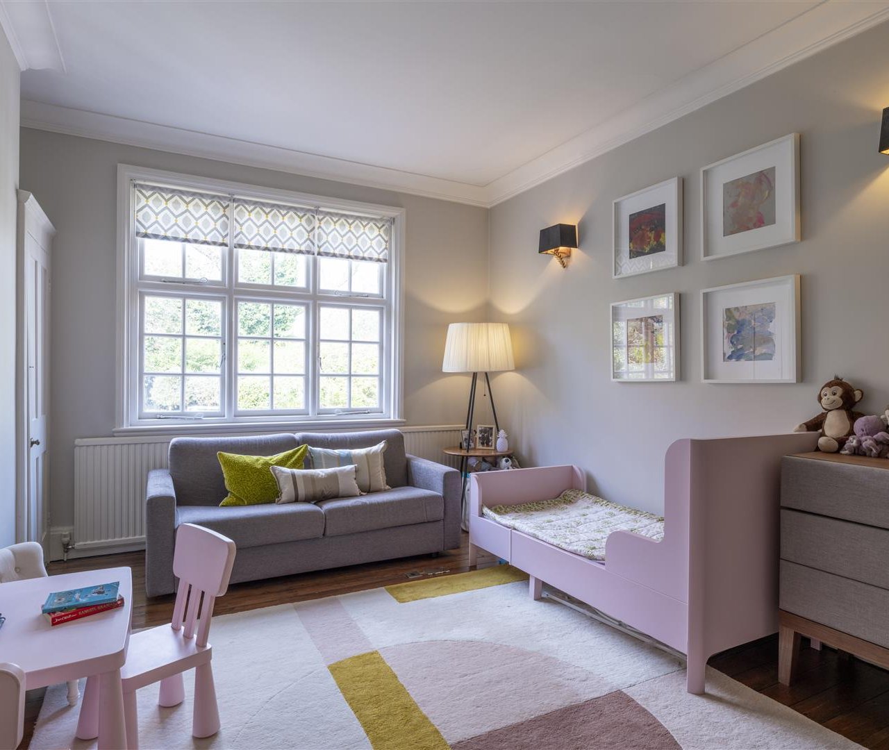 Kidderpore Gardens Hampstead NW3 7SS