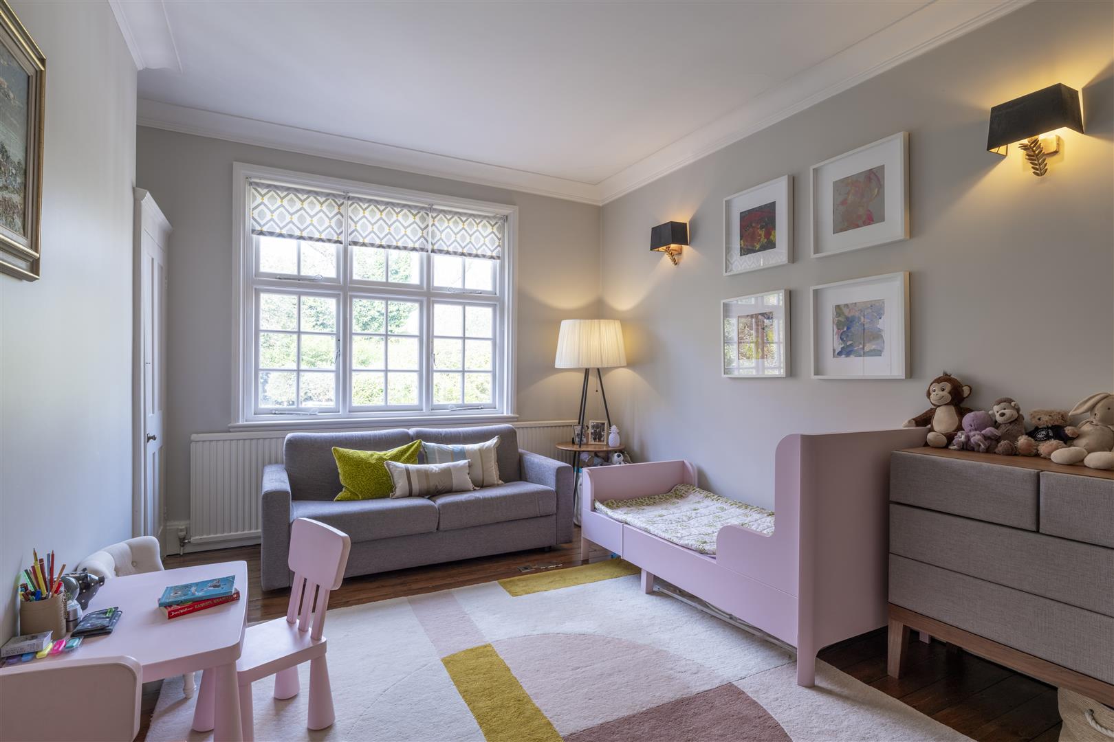 Kidderpore Gardens Hampstead NW3 7SS